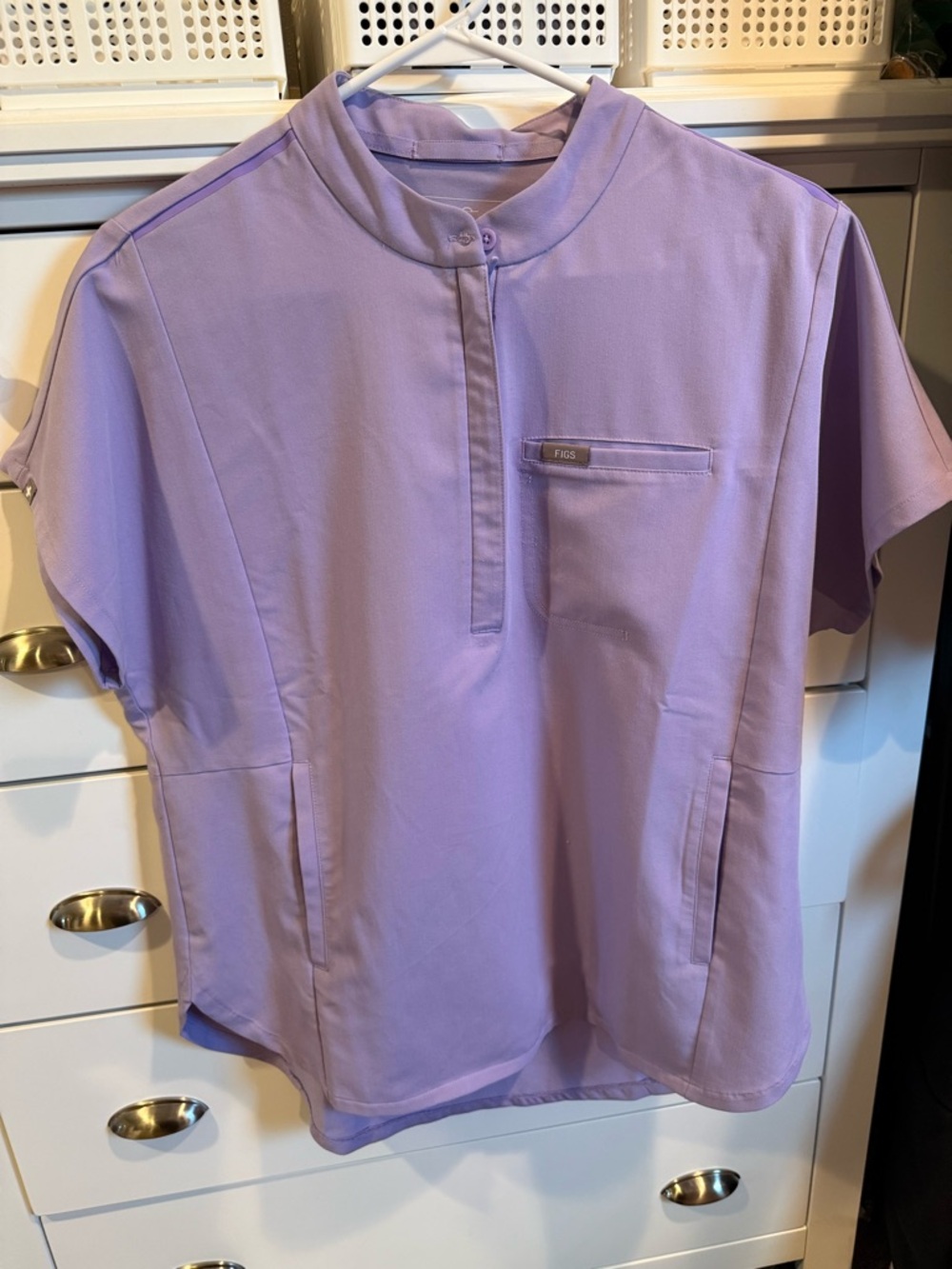 Figs Lavender Women's Montex Scrub Top